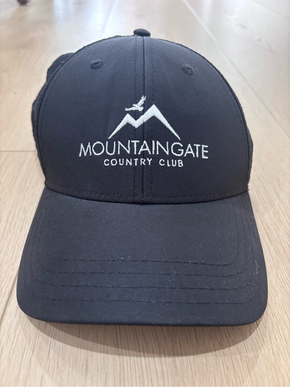 MountainGate Country Club Baseball Hat - Picture 1 of 4